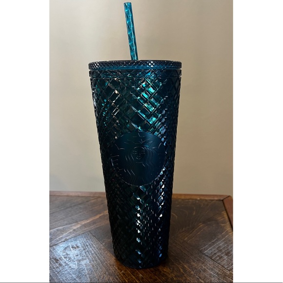 2021 Venti Starbucks Christmas cup. New with tags - Picture 1 of 2